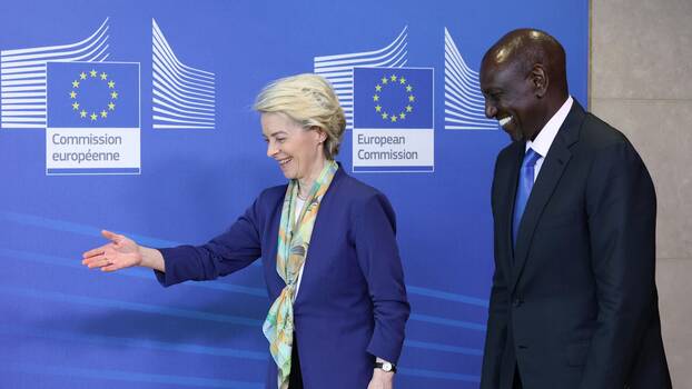 29.3.2023: Die Präsidentin der Europäischen Kommission Ursula von der Leyen und der kenianische Präsident William Ruto treffen sich in Brüssel.