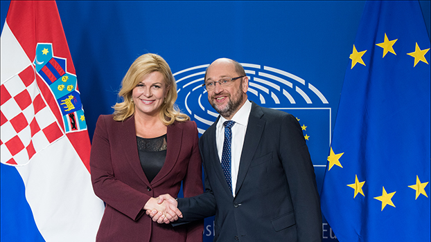 Offizielle Begrüssung von Kolinda Grabar-Kitarović, Präsidentin Kroatiens (bis Februar 2020).